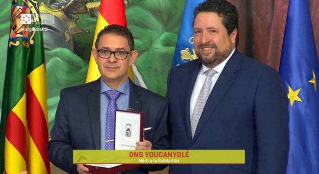 Castelló lliura el premi a la solidaritat a l'ONG Youcanyolé durant el Dia de la Província
