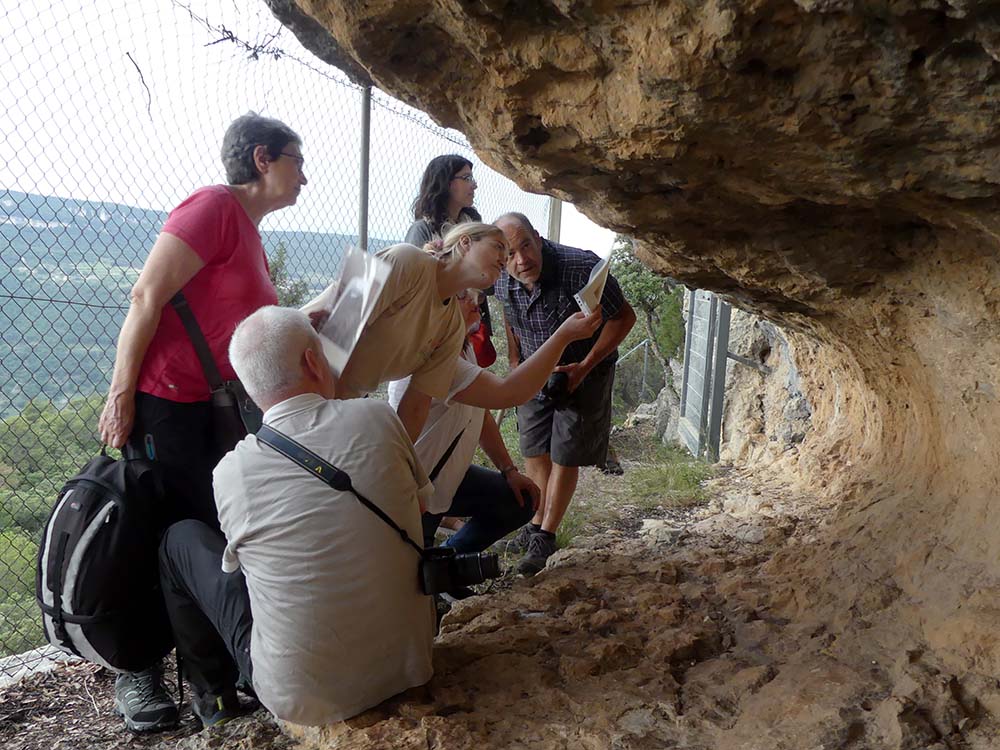 Morella la Vella ha obert les portes a la restauració de les pintures rupestres de la cova del Roure